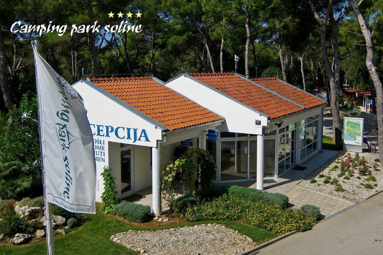 Mobile Home Starfish IV Camp Biograd Biograd Na Moru Ngoại thất bức ảnh