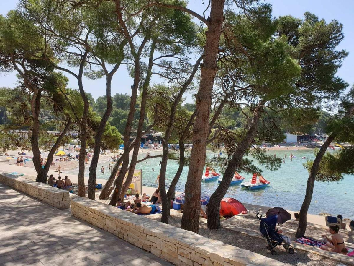 Mobile Home Starfish IV Camp Biograd Biograd Na Moru Ngoại thất bức ảnh